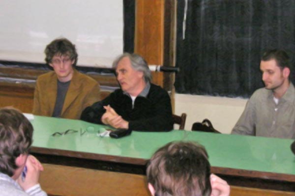KLTE Debrecen, 27 April 2005. Introduction of the Centre for Political Discourse Studies KLTE Debrecen, 27 April 2005. Introduction of the Centre for Political Discourse Studies